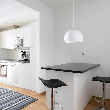 2Ndhomes Cozy 1Br Apartment With Balcony By The Central Station Helsinki Luaran gambar