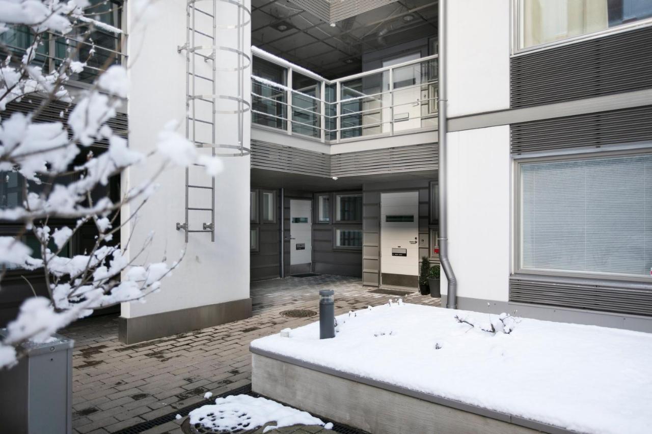 2Ndhomes Cozy 1Br Apartment With Balcony By The Central Station Helsinki Luaran gambar